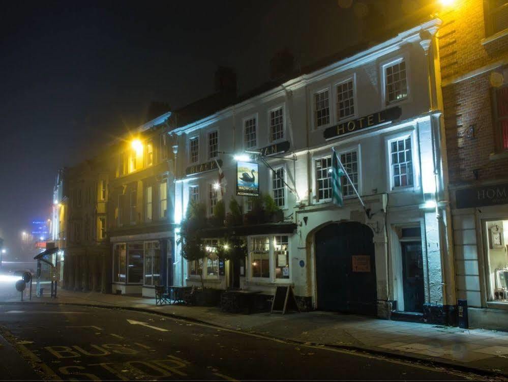 Black Swan Hotel Devizes Luaran gambar